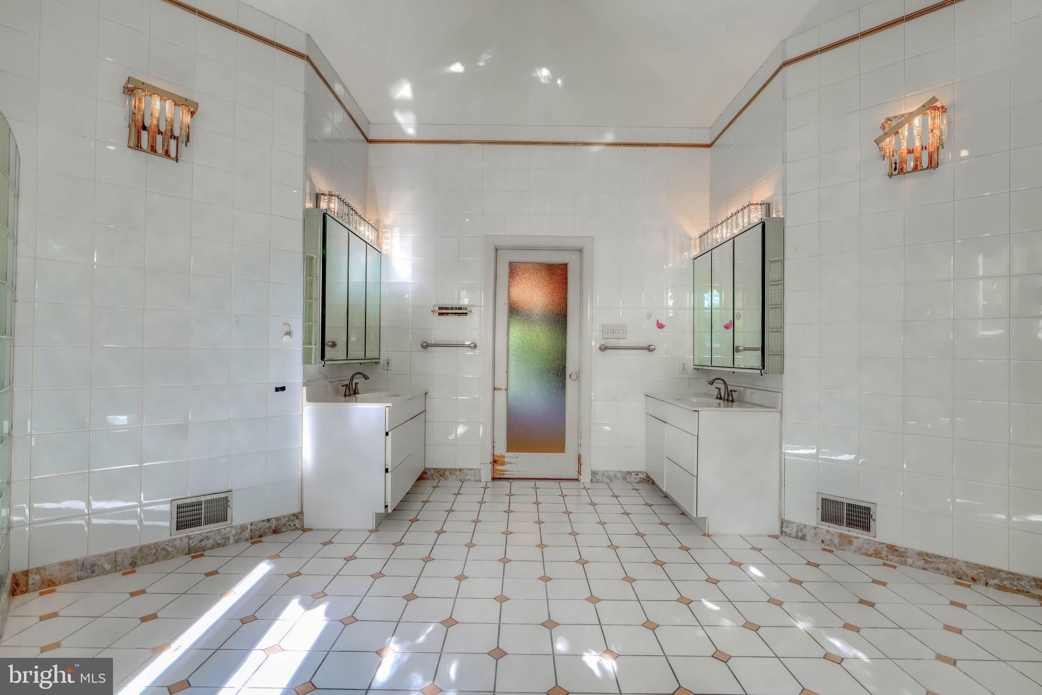 LINTHICUM HEIGHTS - Residential