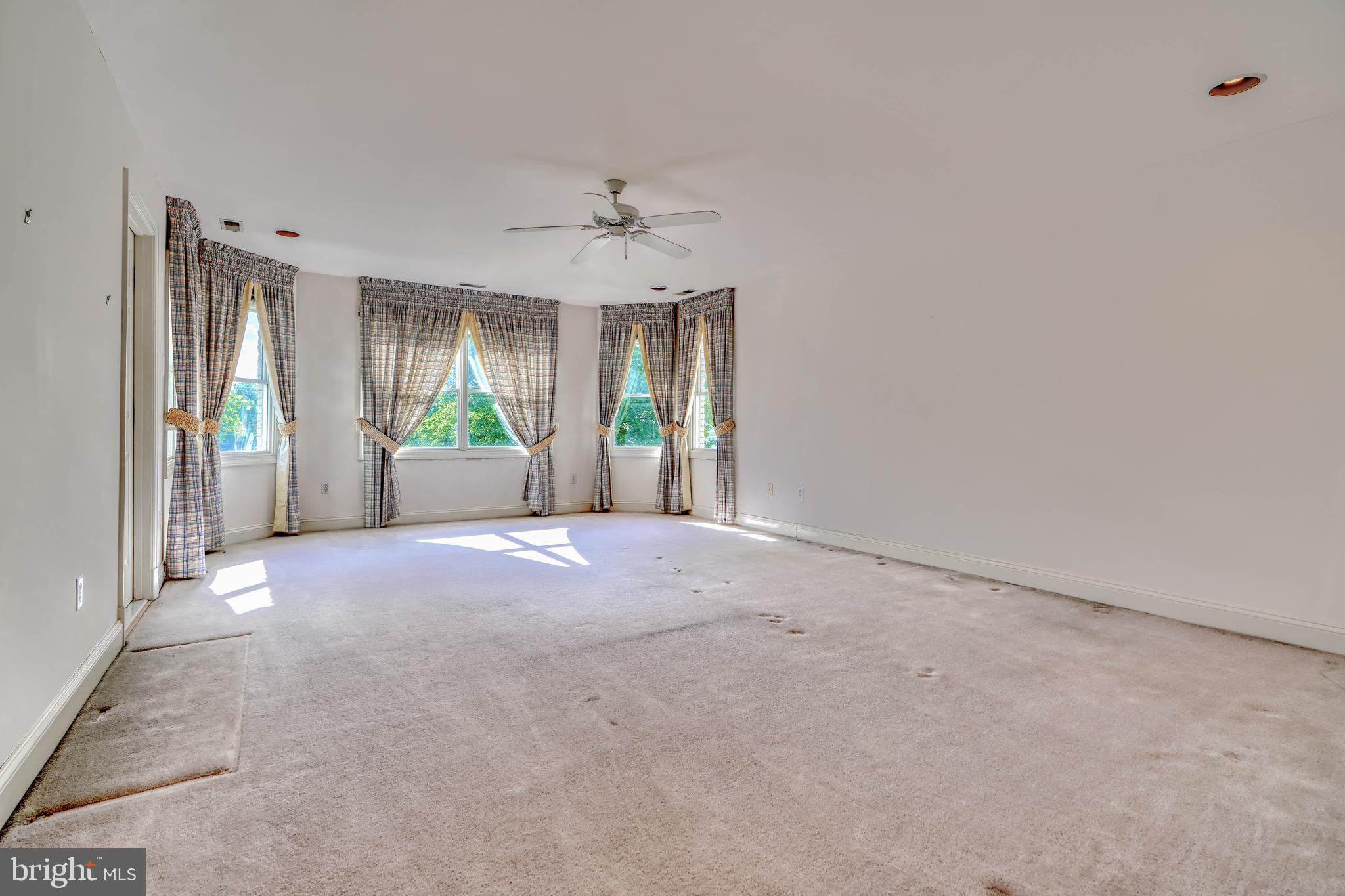 LINTHICUM HEIGHTS - Residential