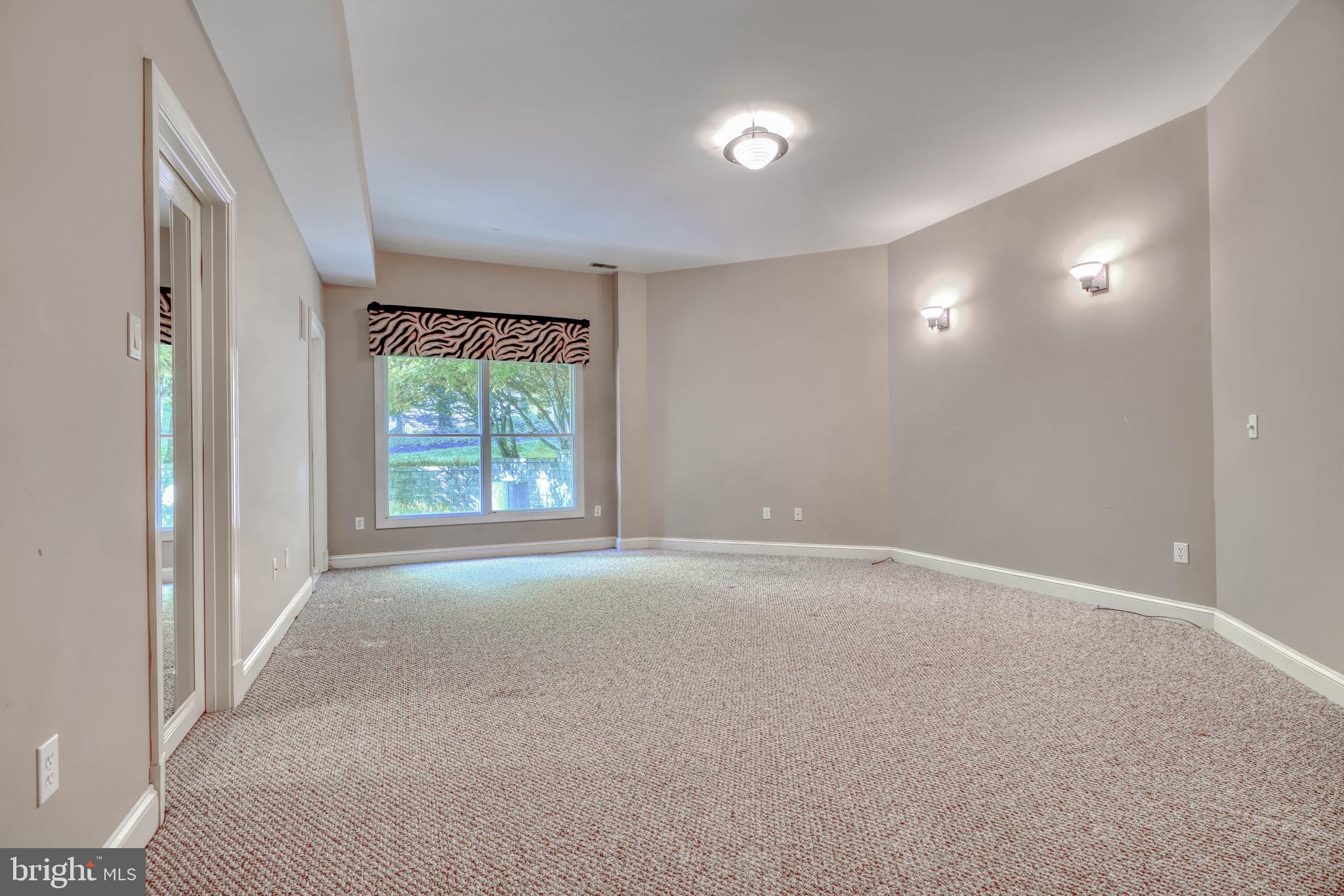 LINTHICUM HEIGHTS - Residential