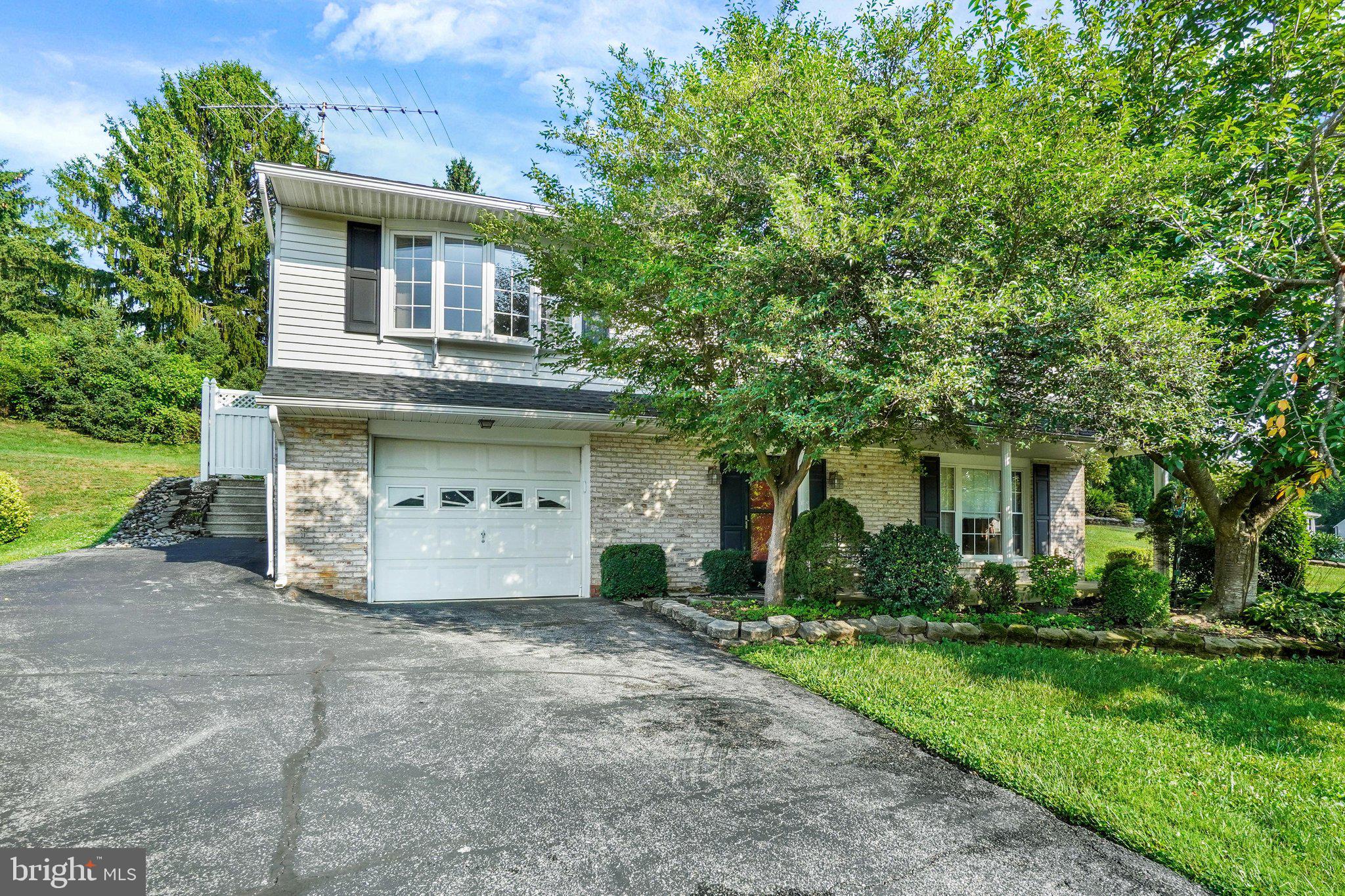 127 STRASSBURG CIRCLE