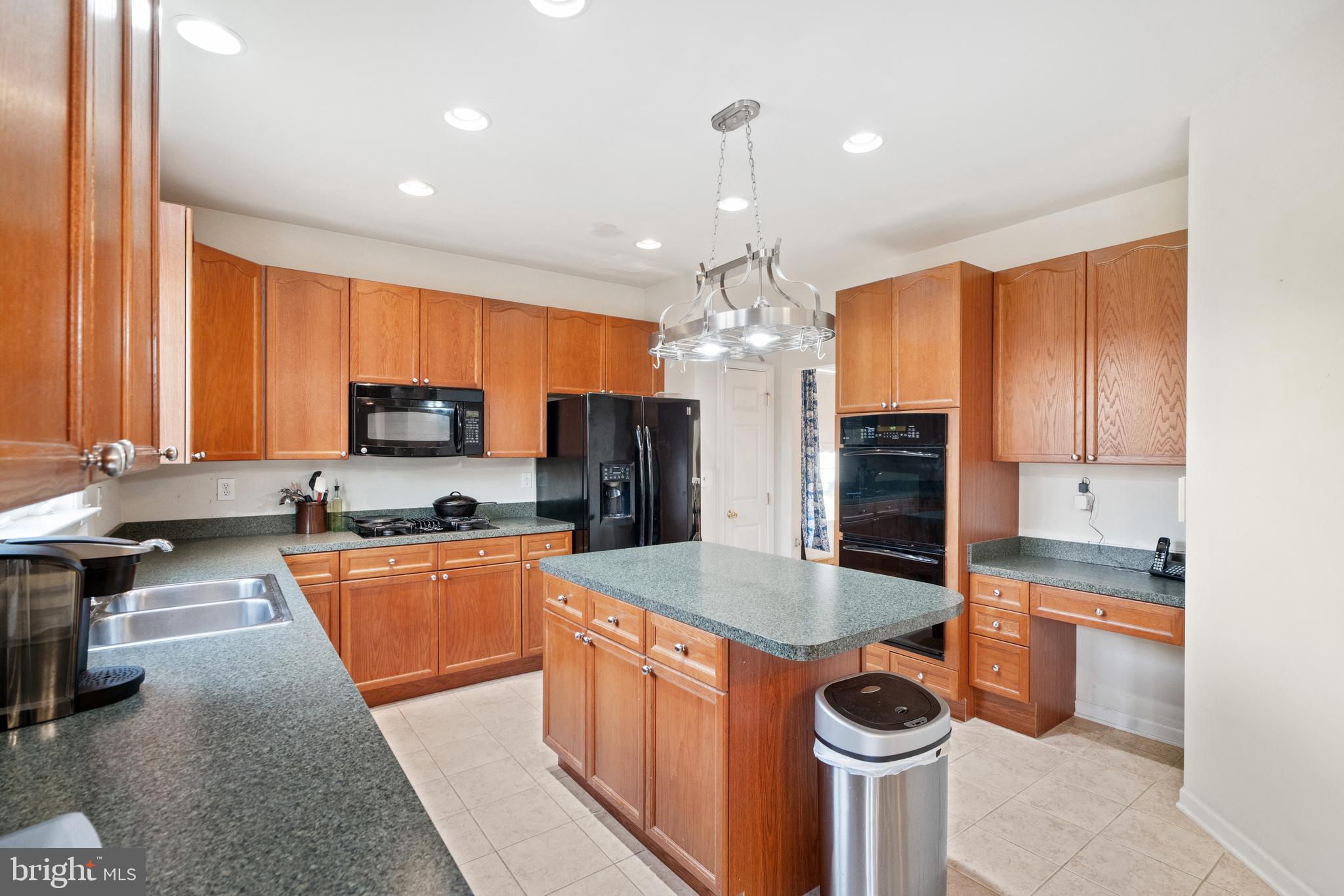 PRENTISS POINT - Residential