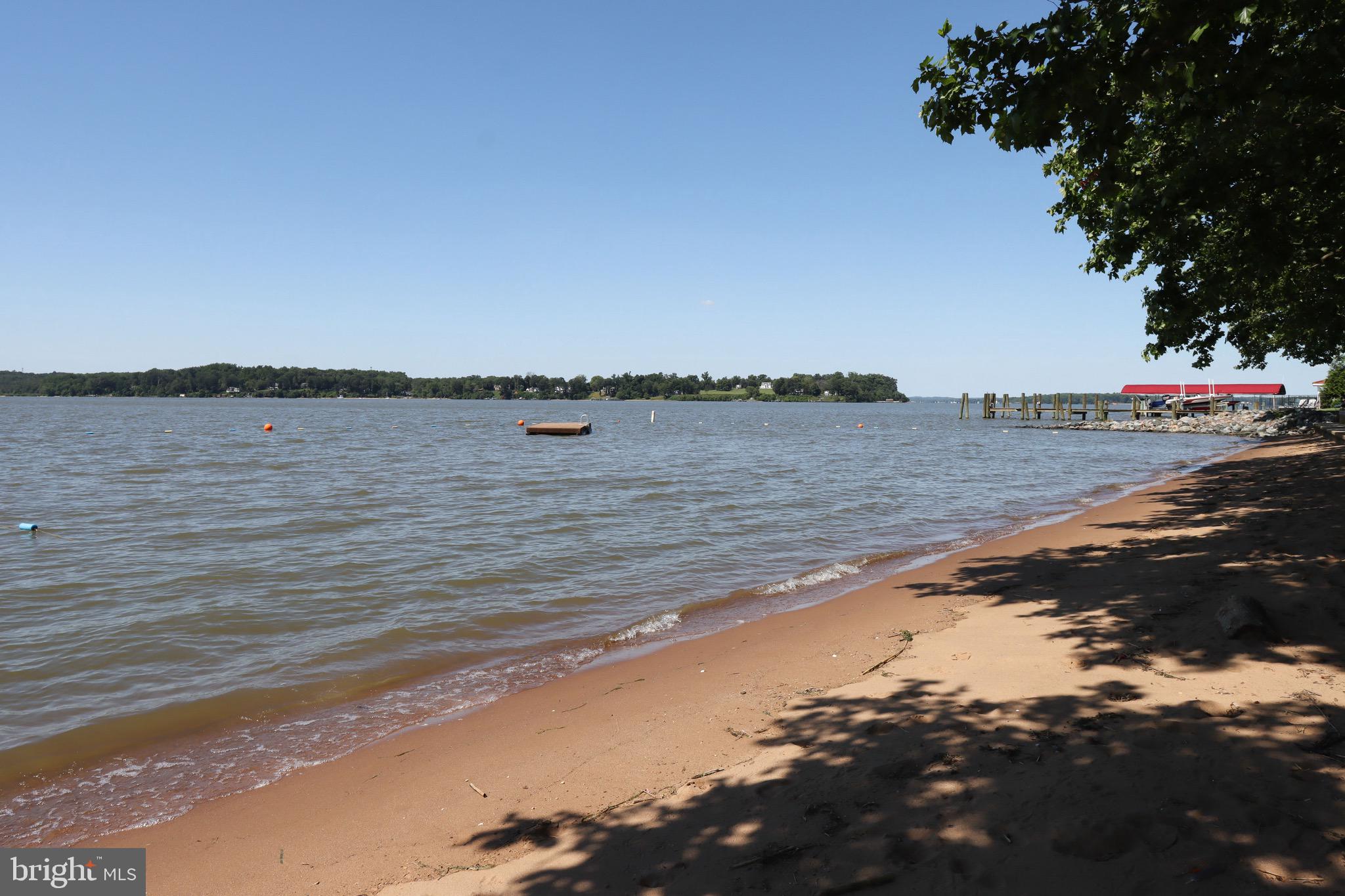 HOLLYWOOD BEACH - Residential