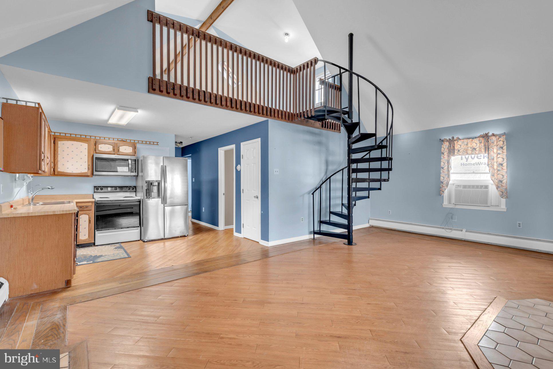 HOLLYWOOD BEACH - Residential