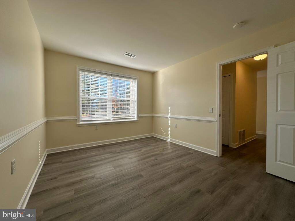 CRESTWOOD VILLAGE - Residential