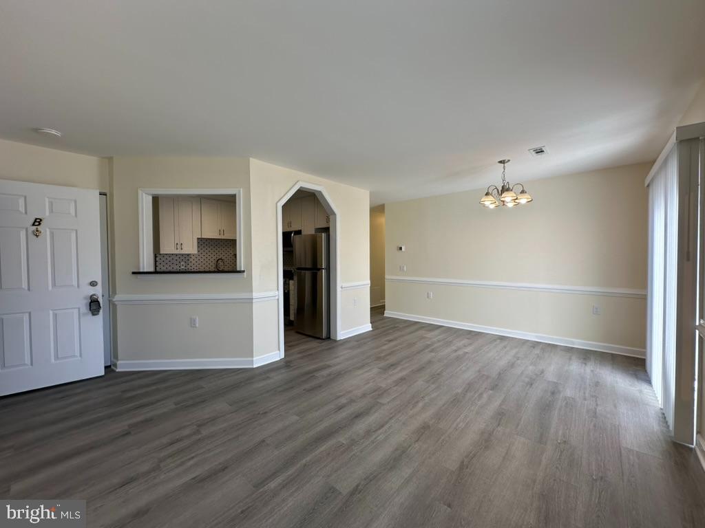 CRESTWOOD VILLAGE - Residential