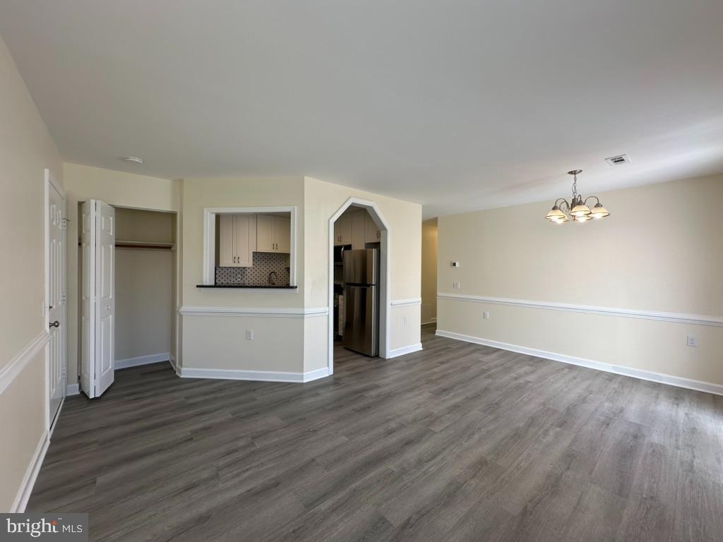 CRESTWOOD VILLAGE - Residential