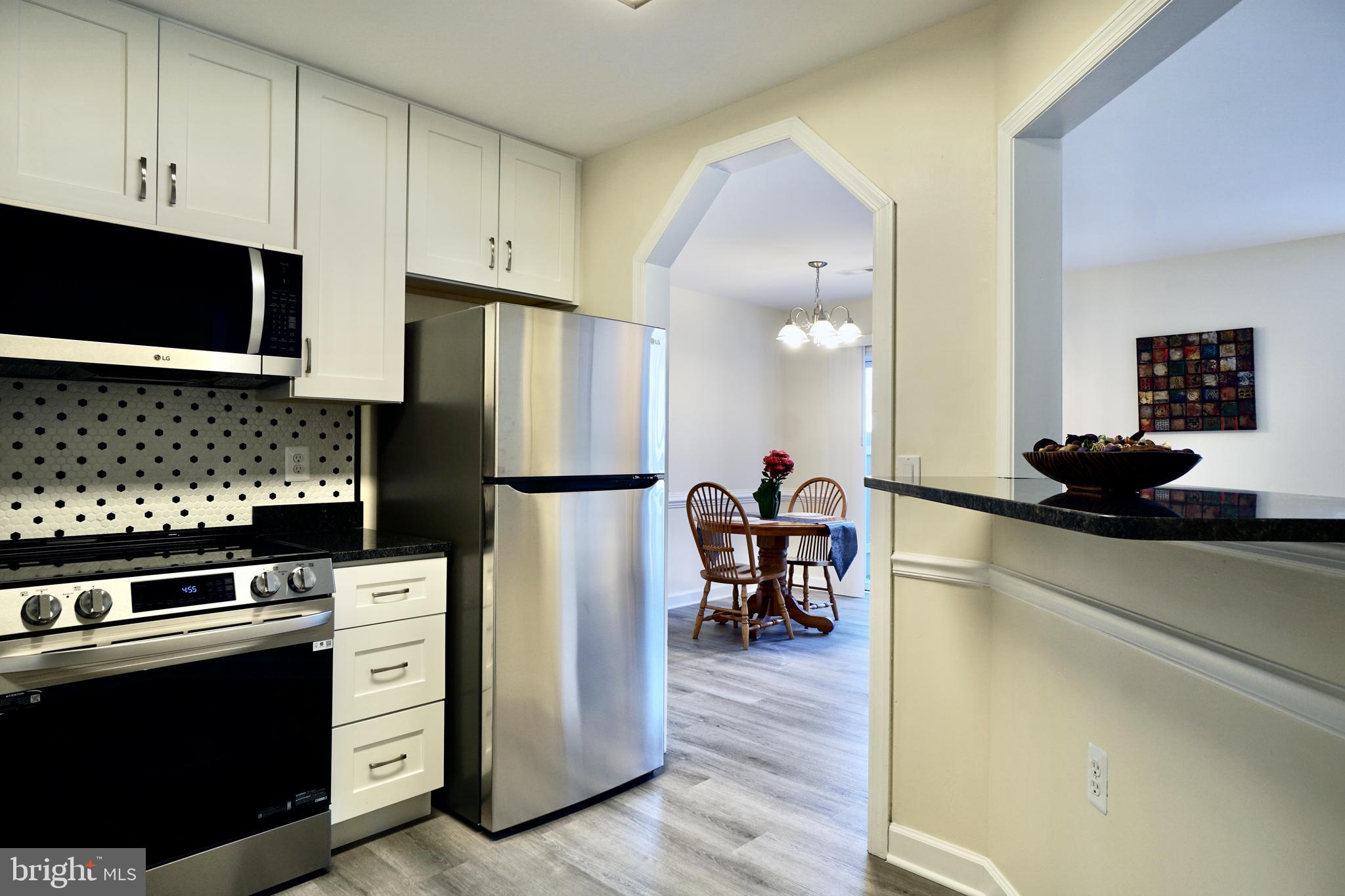 CRESTWOOD VILLAGE - Residential