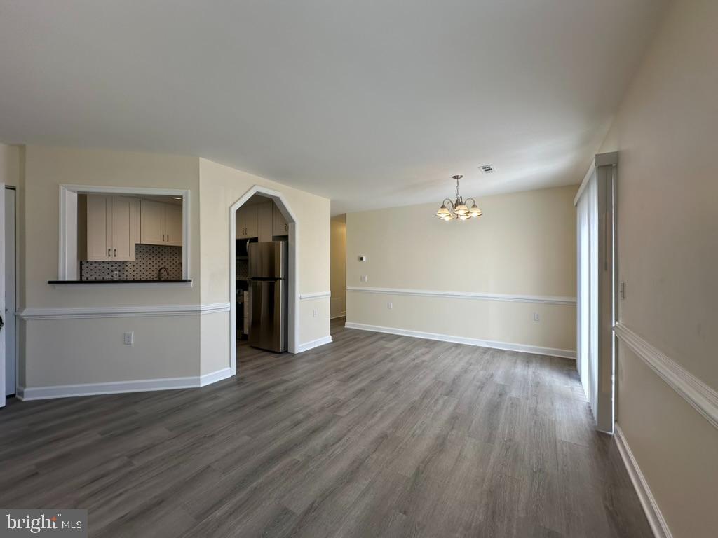 CRESTWOOD VILLAGE - Residential