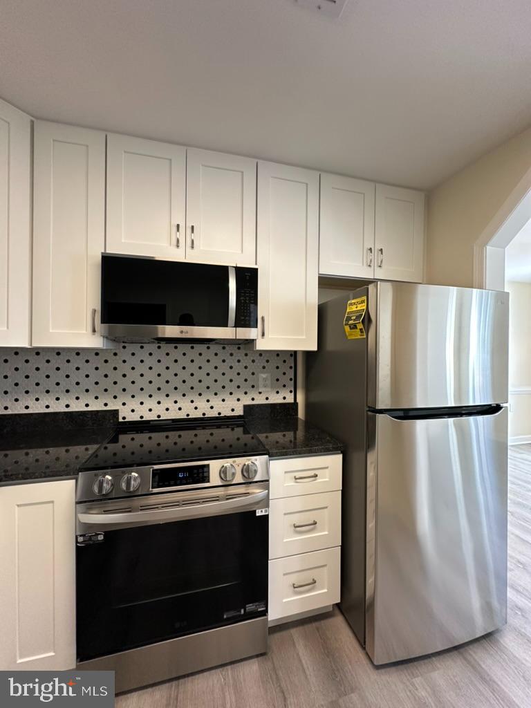 CRESTWOOD VILLAGE - Residential