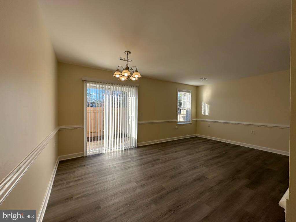 CRESTWOOD VILLAGE - Residential