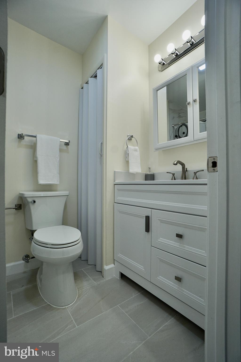 CRESTWOOD VILLAGE - Residential