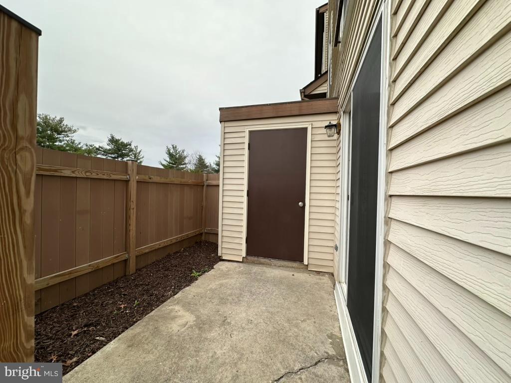 CRESTWOOD VILLAGE - Residential