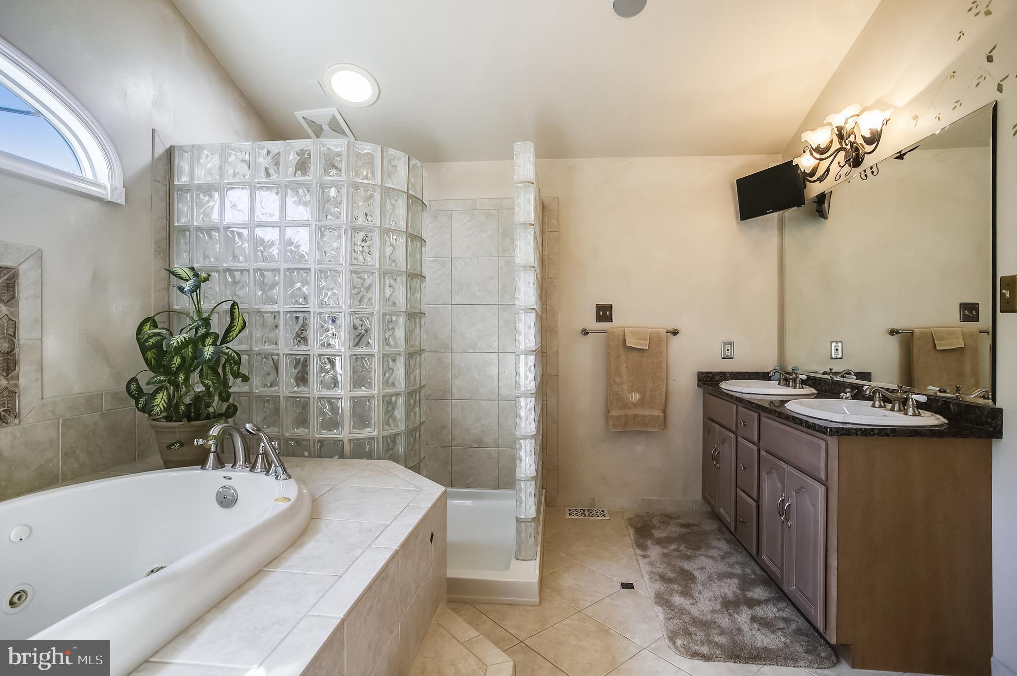 VILLAGE OF VANDERWAY - Residential