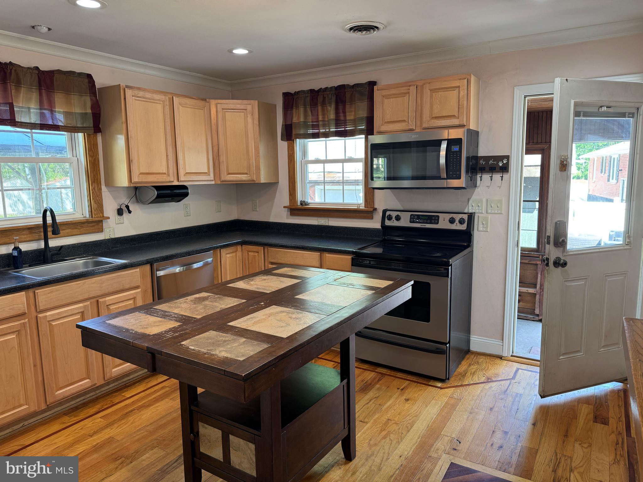 EAST GLEN BURNIE - Residential