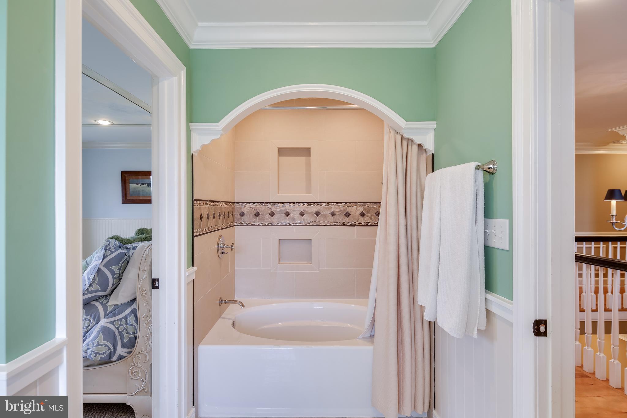 PATERNAL GIFT FARM - Residential