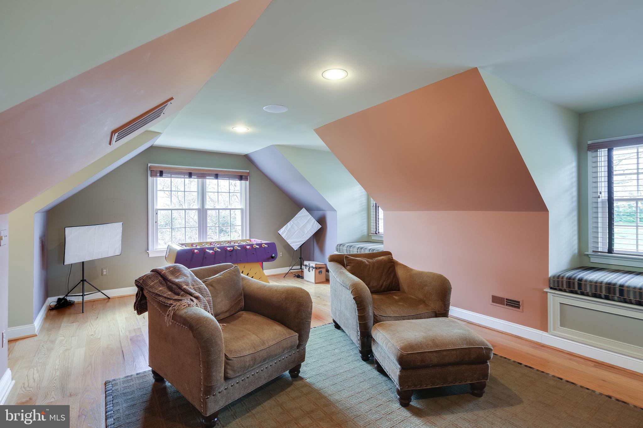 PATERNAL GIFT FARM - Residential