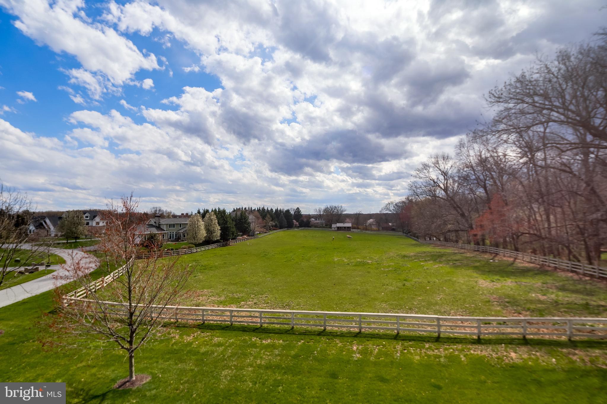 PATERNAL GIFT FARM - Residential