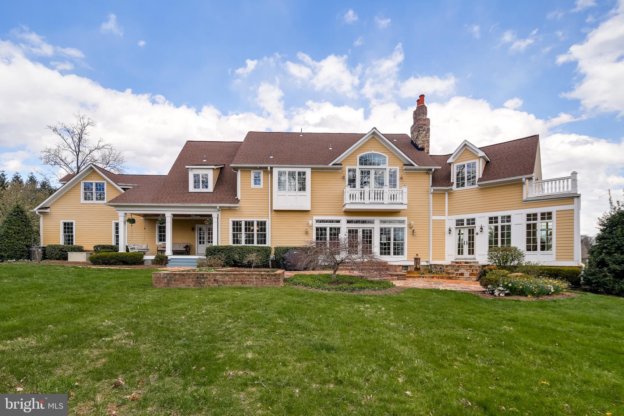 PATERNAL GIFT FARM - Residential