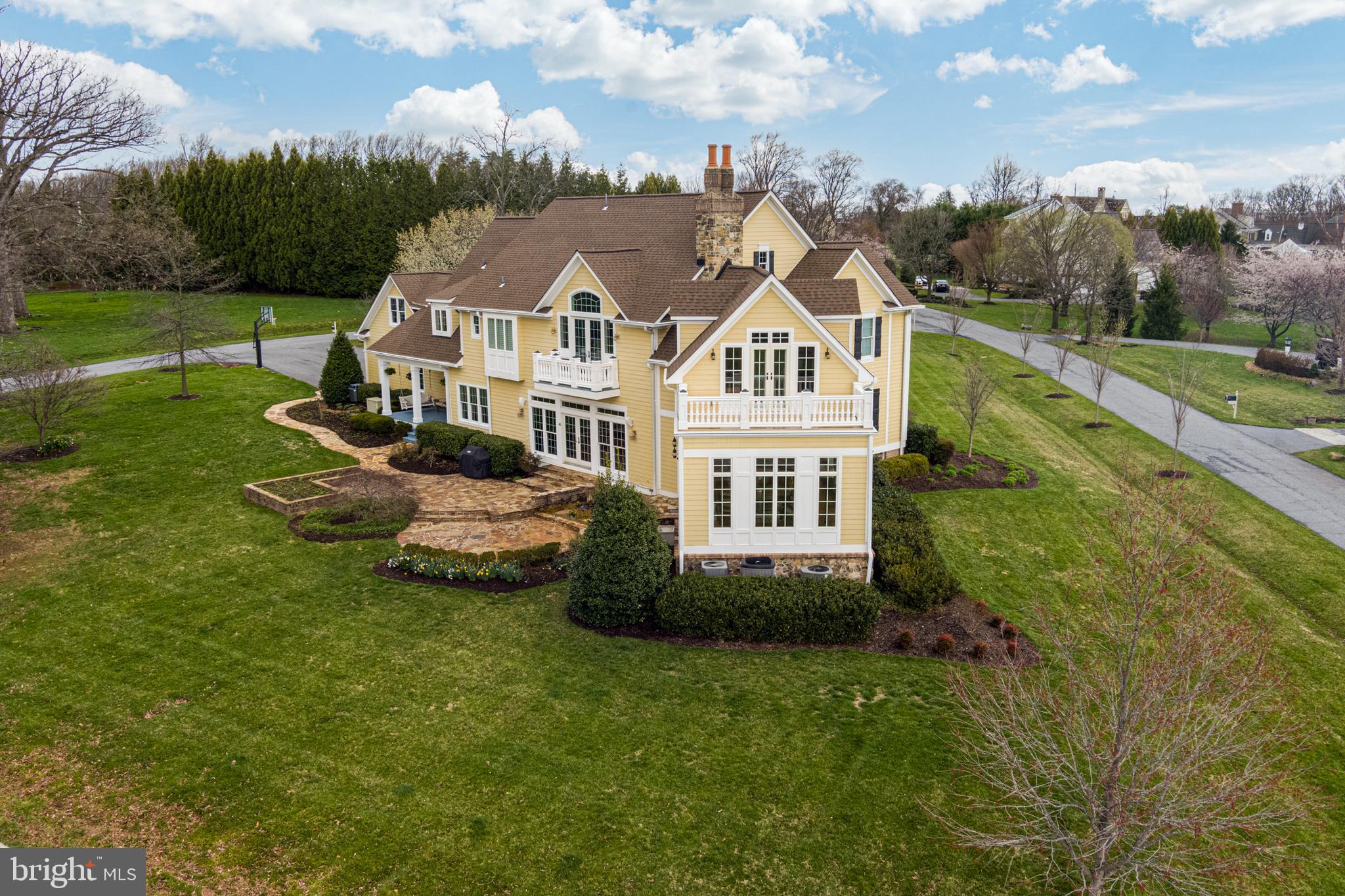 PATERNAL GIFT FARM - Residential