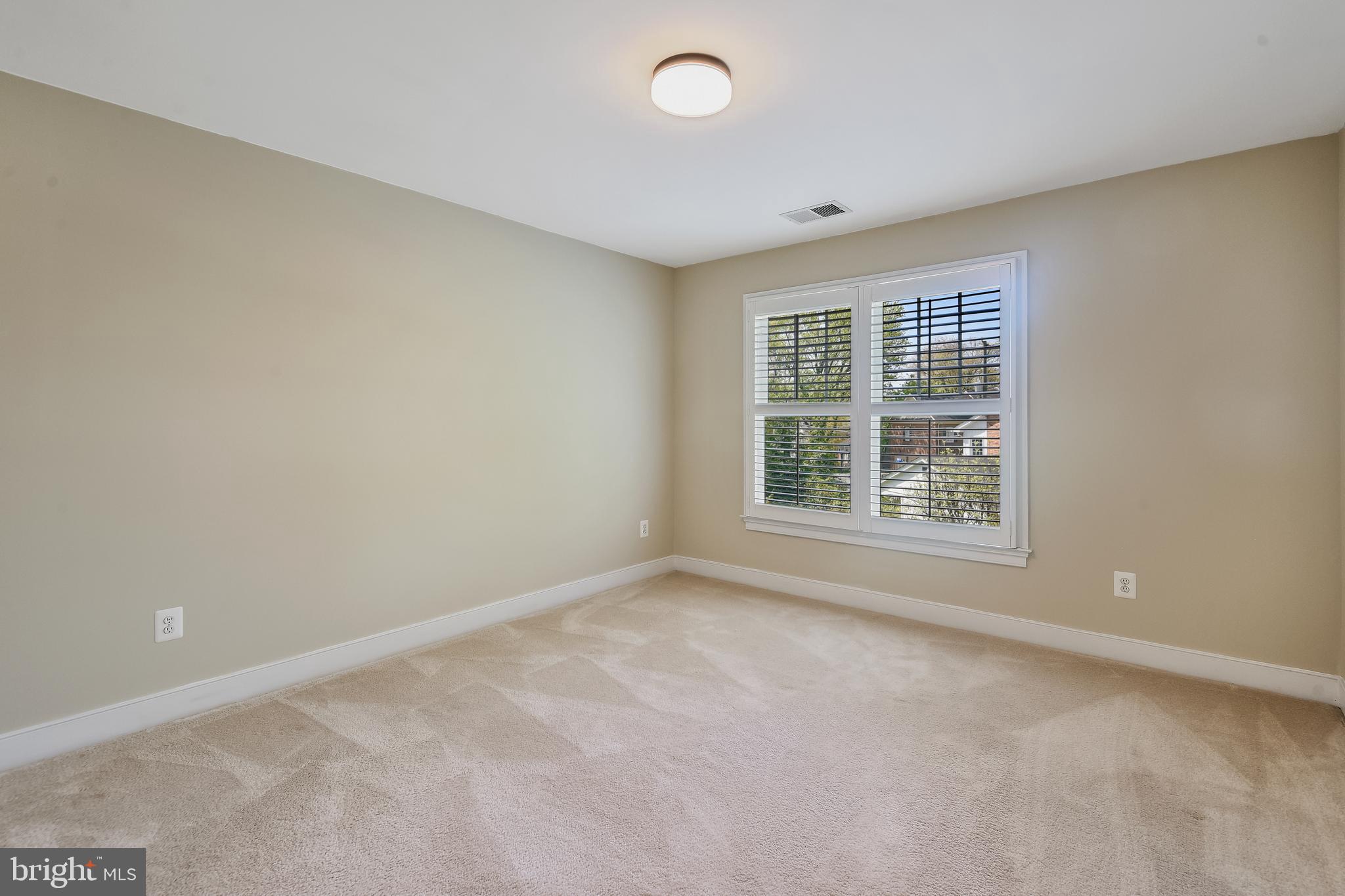 WEST MC LEAN - Residential