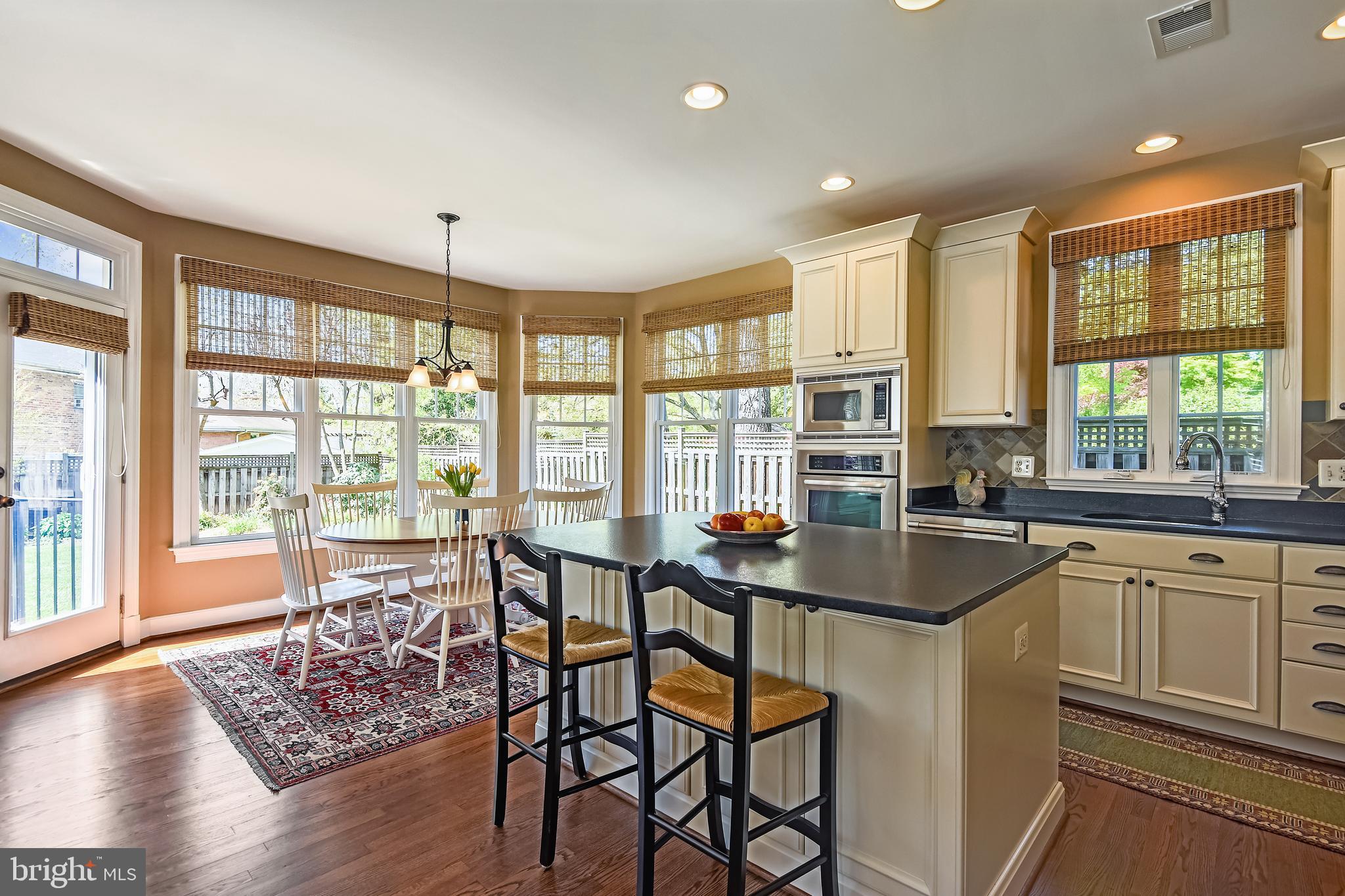 WEST MC LEAN - Residential