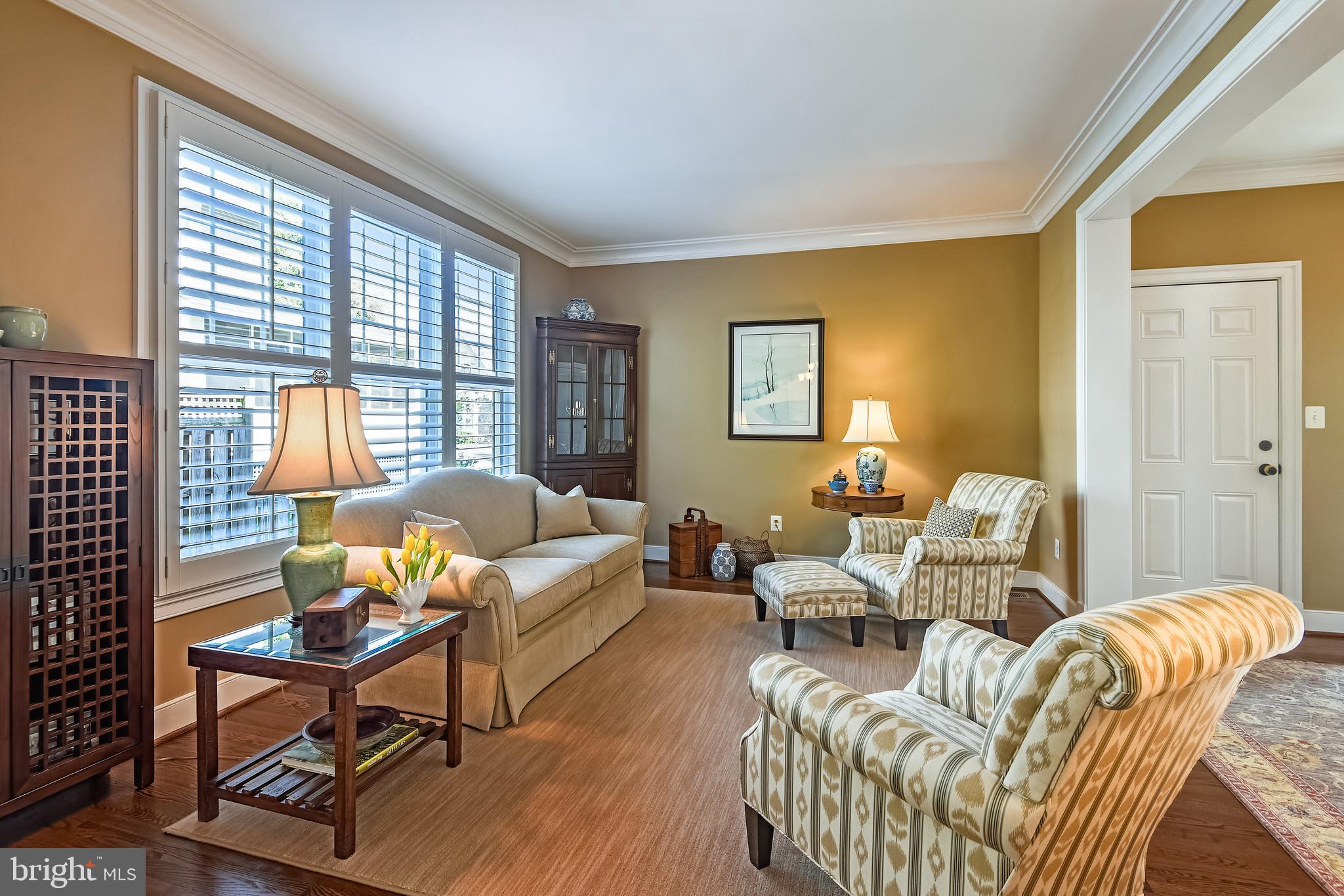 WEST MC LEAN - Residential