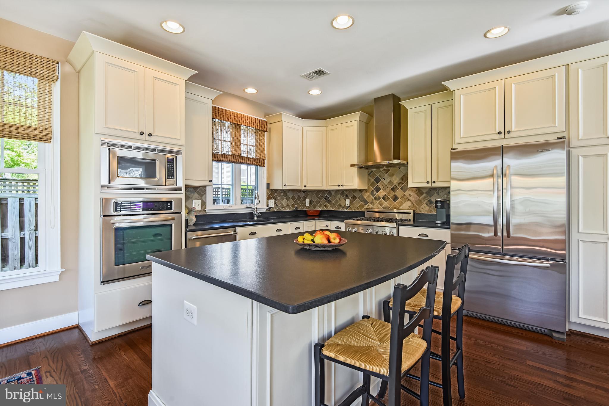 WEST MC LEAN - Residential