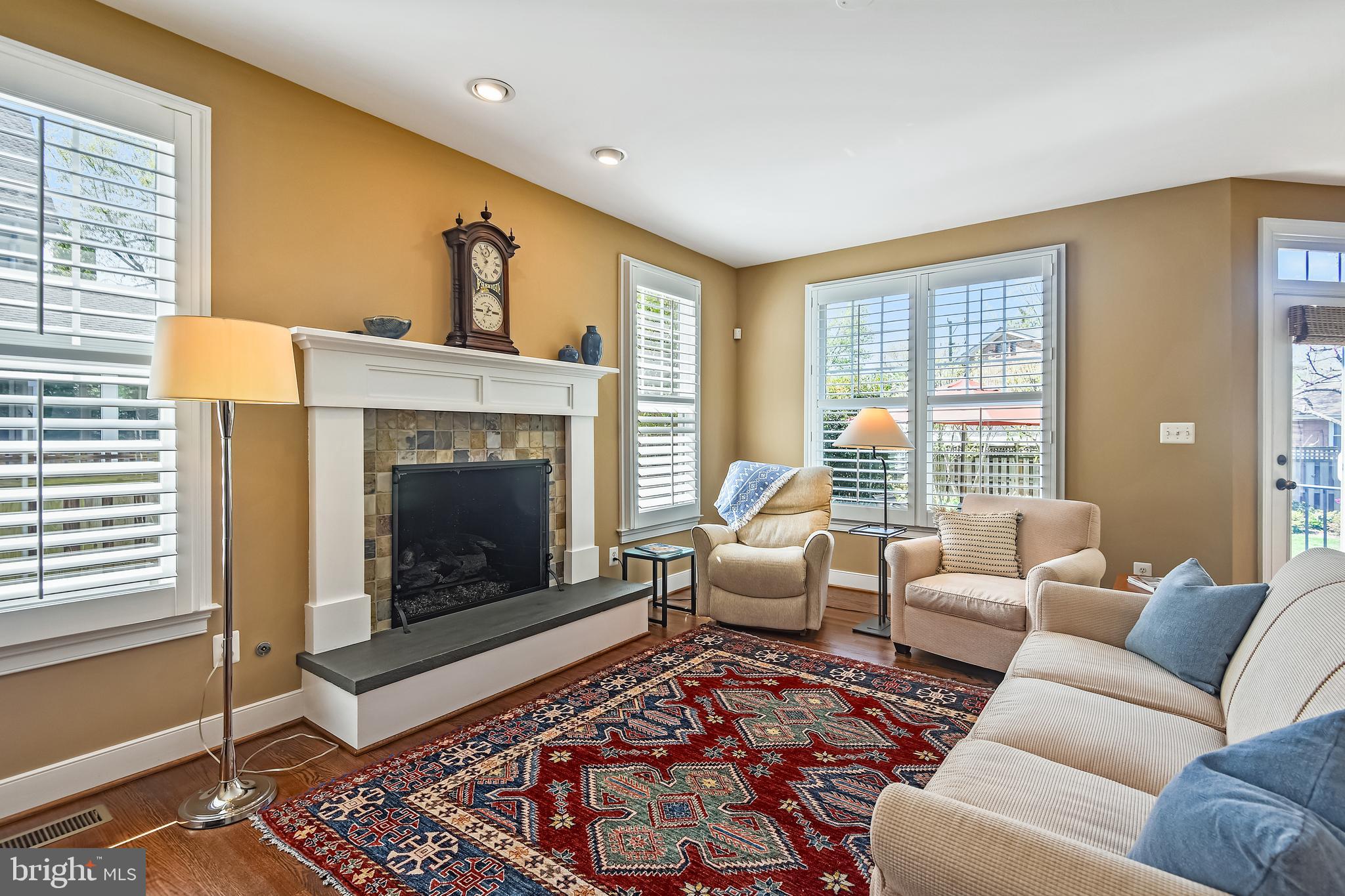 WEST MC LEAN - Residential