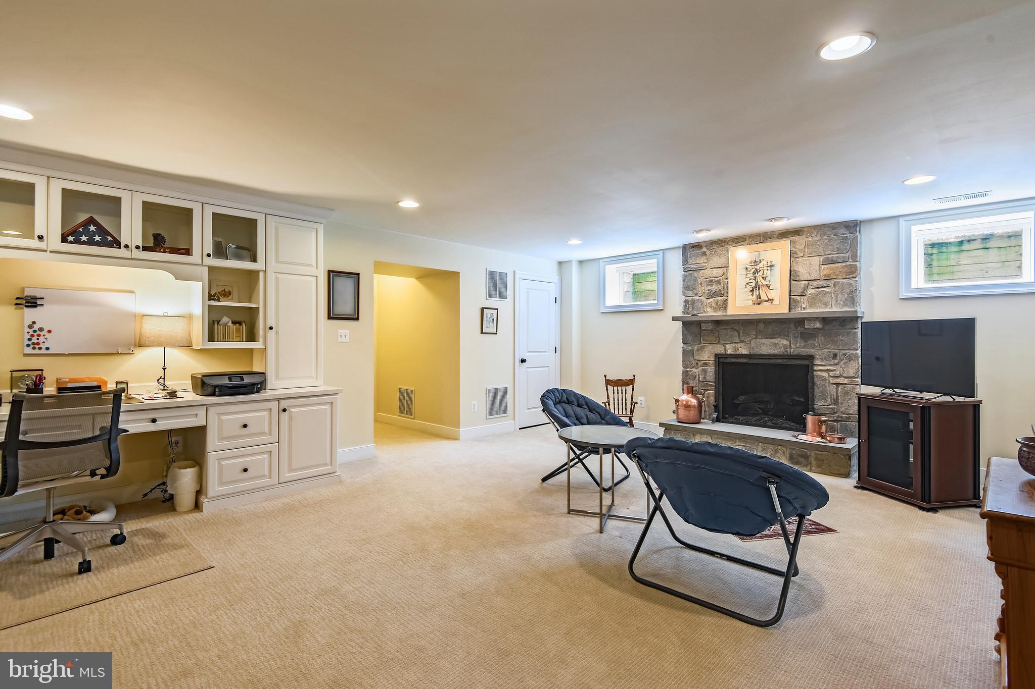 WEST MC LEAN - Residential