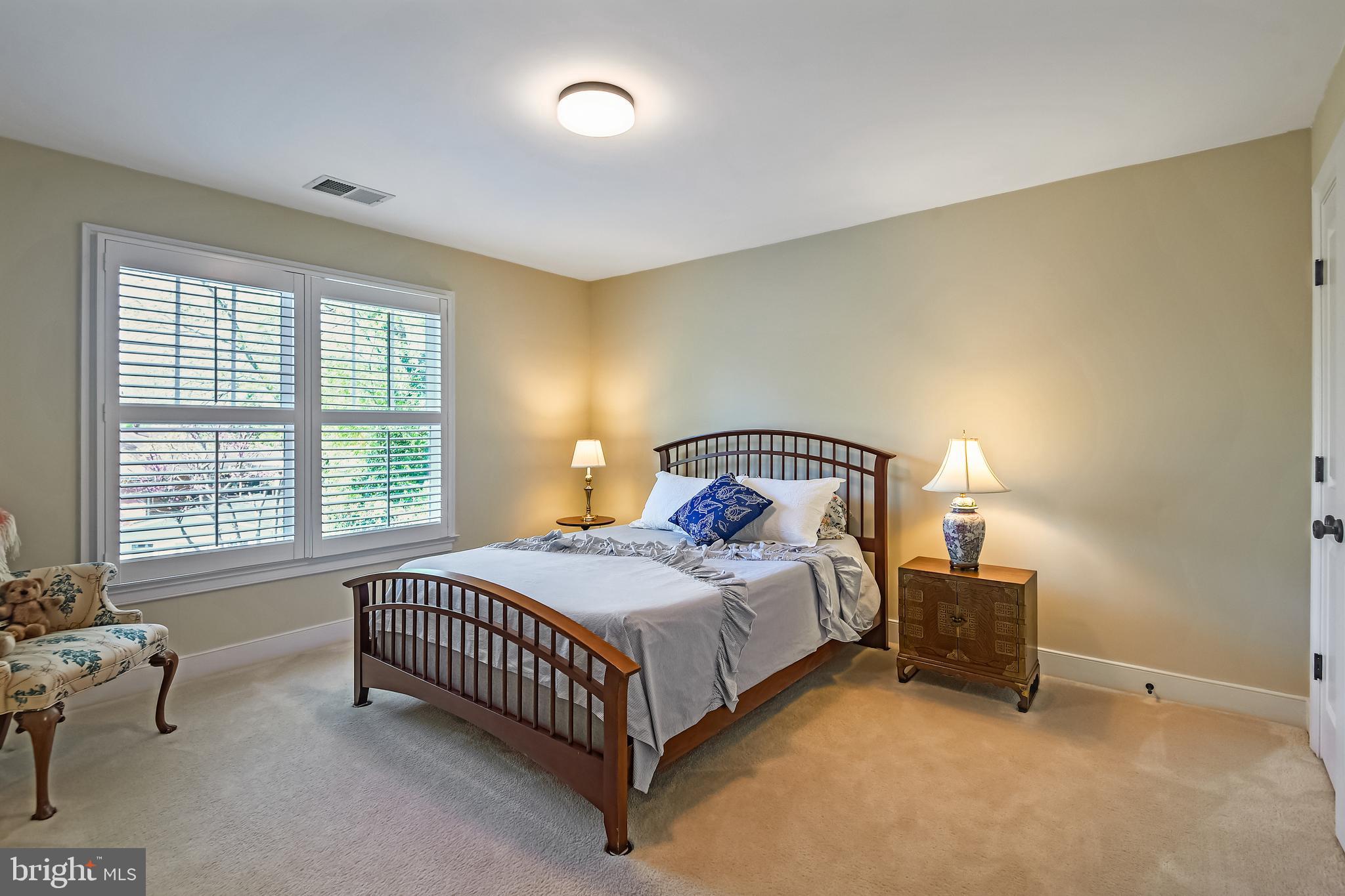 WEST MC LEAN - Residential