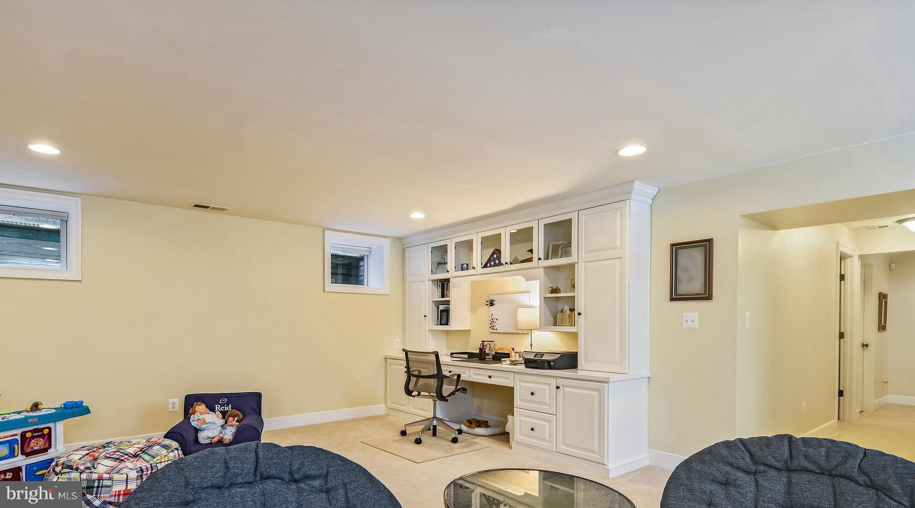 WEST MC LEAN - Residential