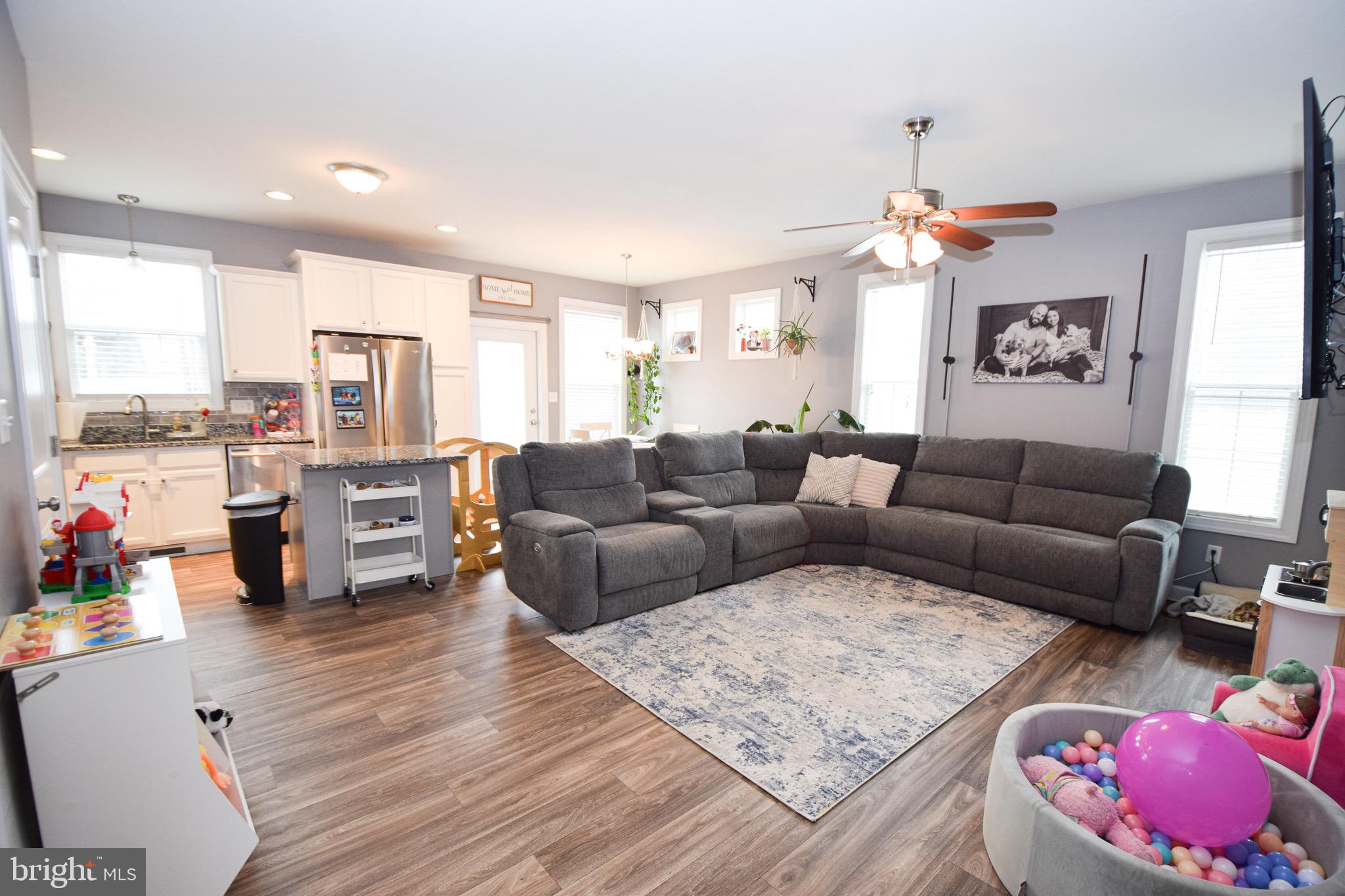 CHAPEL RIDGE - Residential