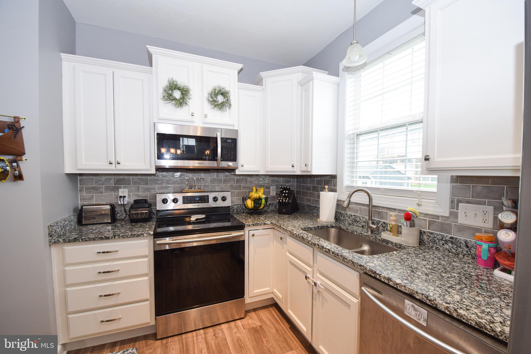 CHAPEL RIDGE - Residential