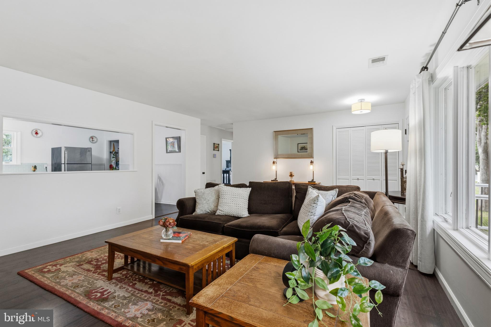 HILLSMERE SHORES - Residential