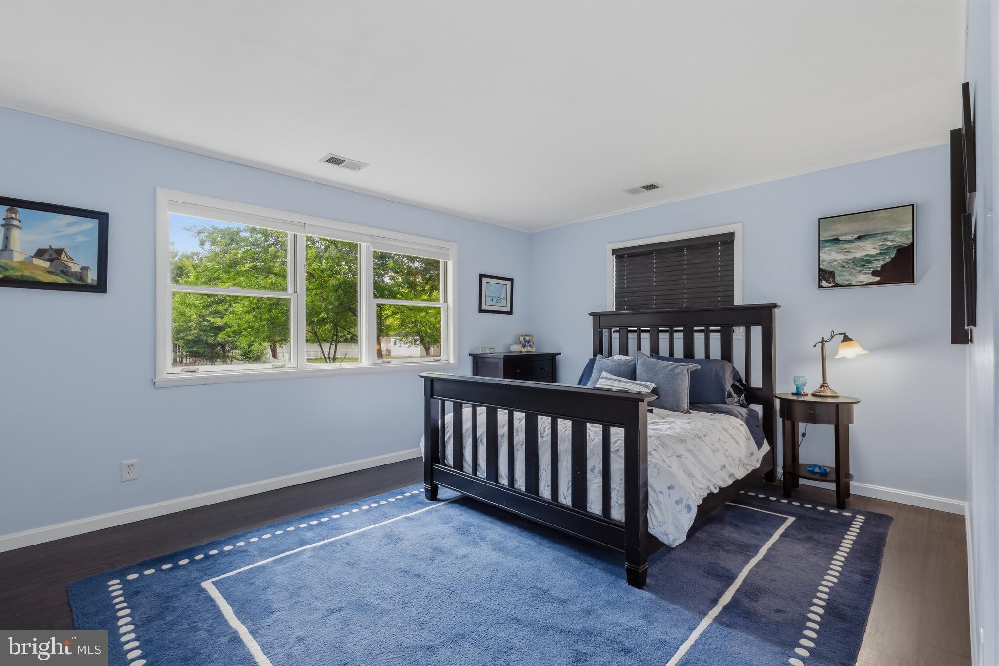 HILLSMERE SHORES - Residential