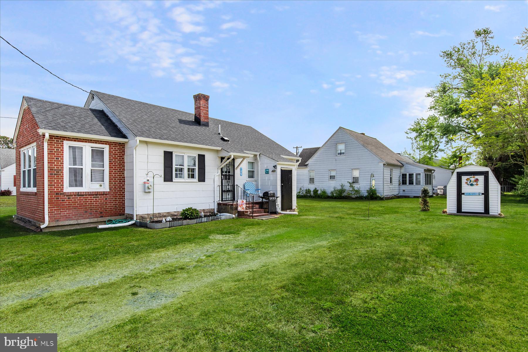 1400 LINDEN DRIVE