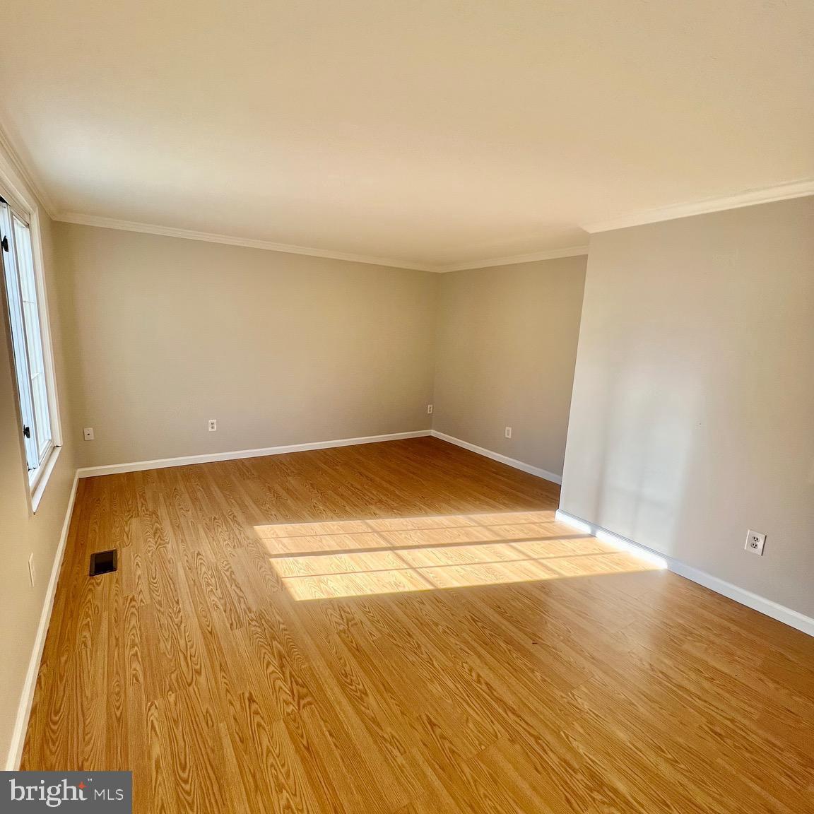 WHISPERING WOODS - Residential Lease