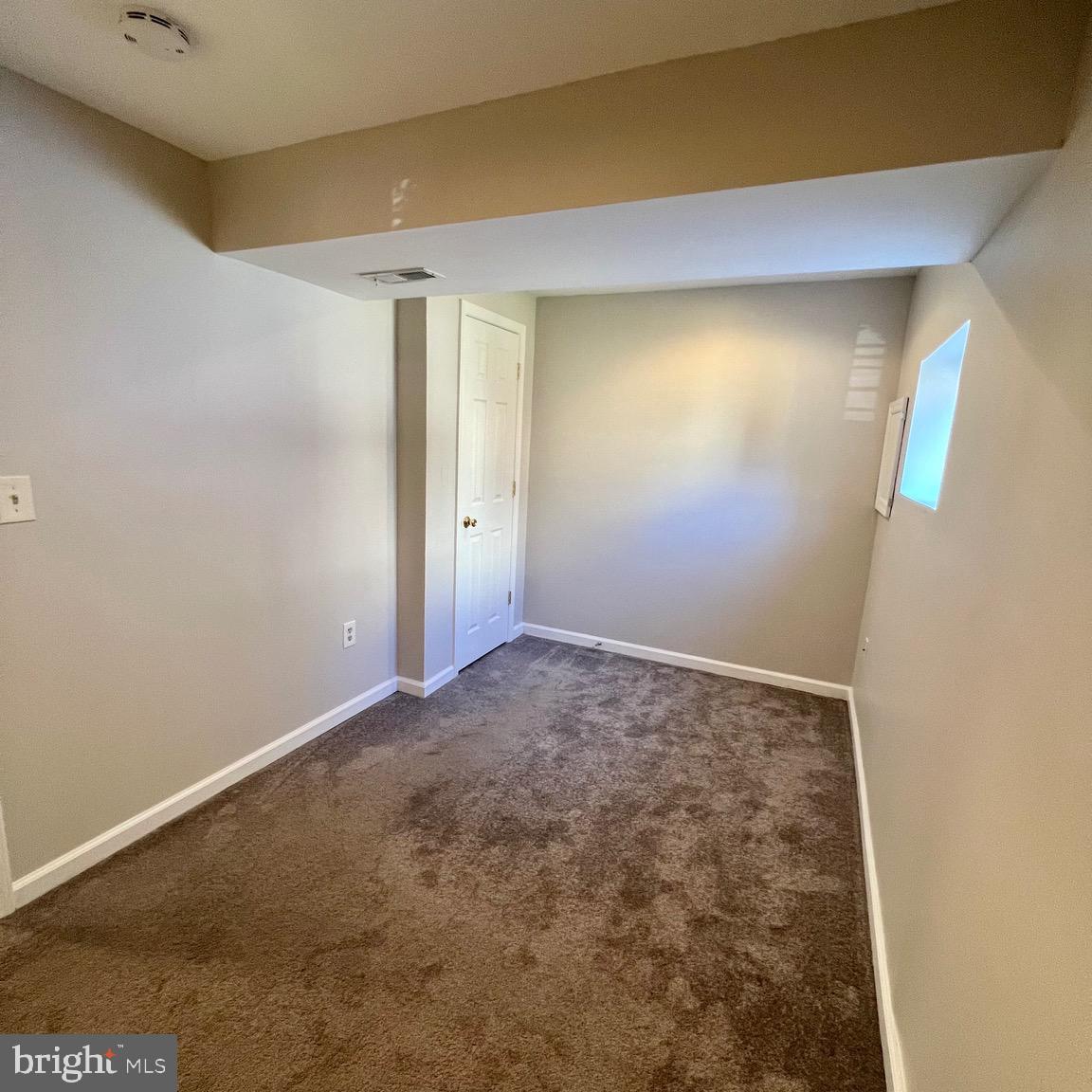 WHISPERING WOODS - Residential Lease