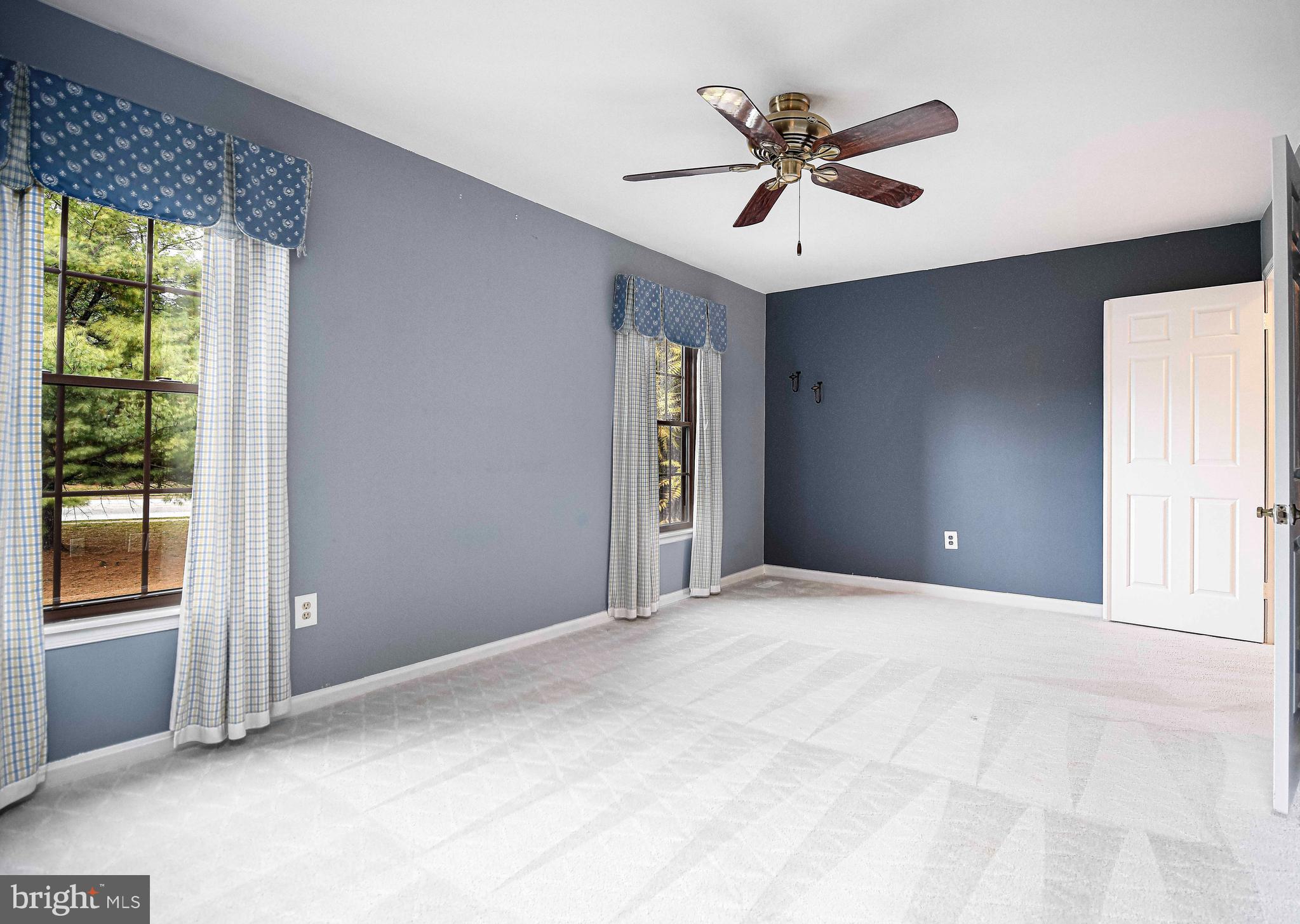 COPPERFIELD AT FIVE FRM - Residential