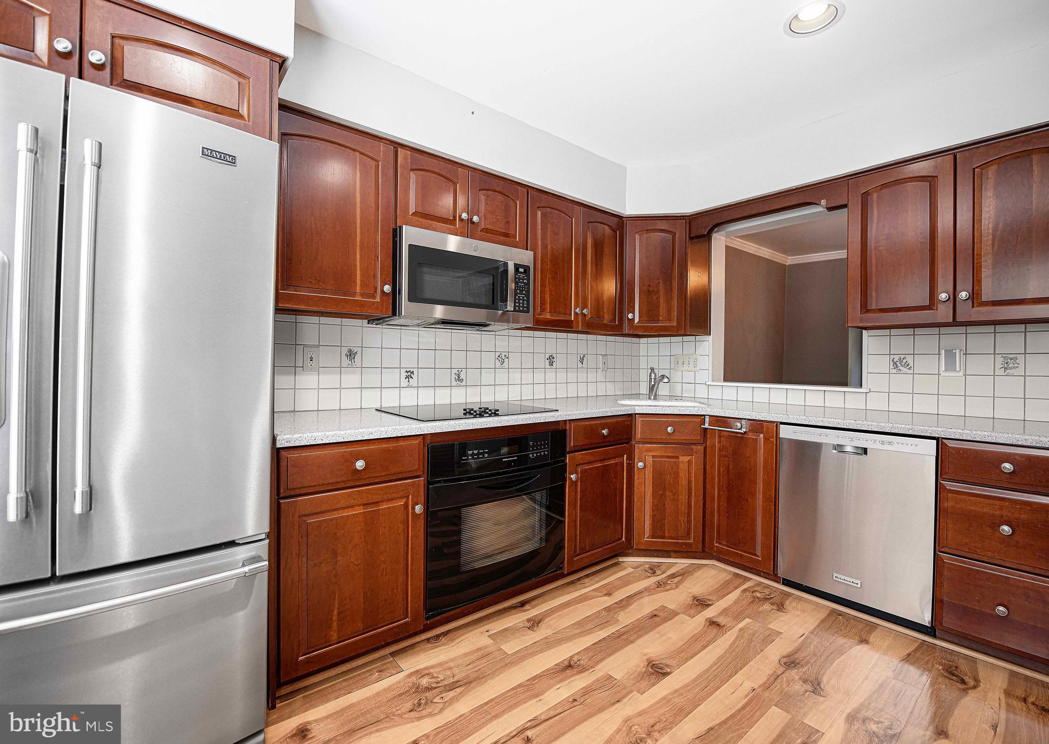 COPPERFIELD AT FIVE FRM - Residential