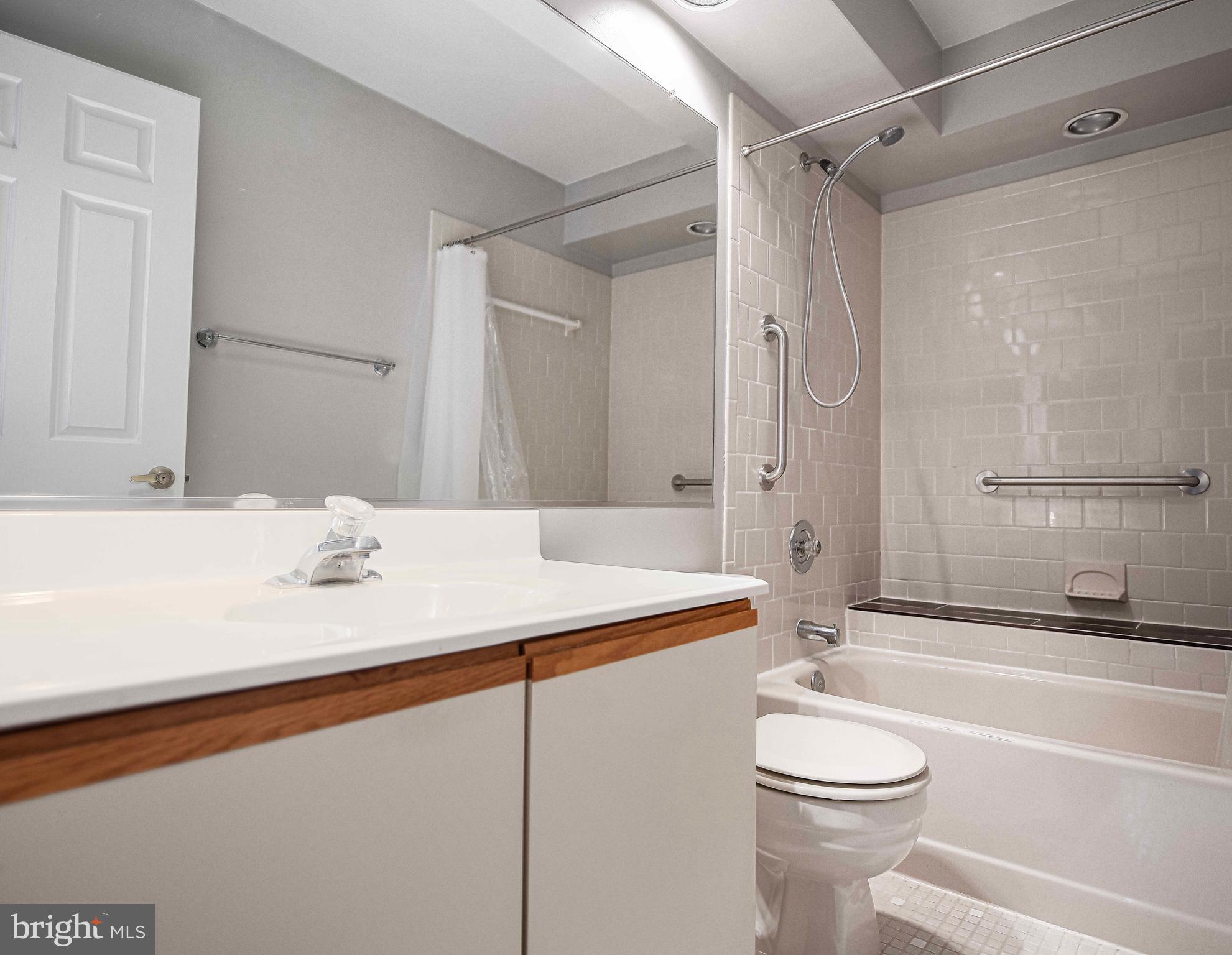 COPPERFIELD AT FIVE FRM - Residential