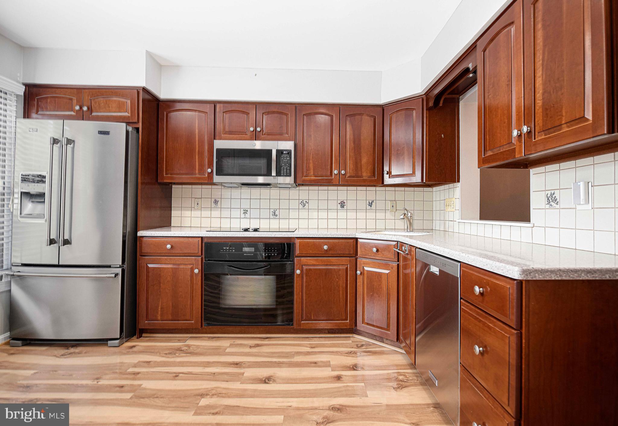 COPPERFIELD AT FIVE FRM - Residential