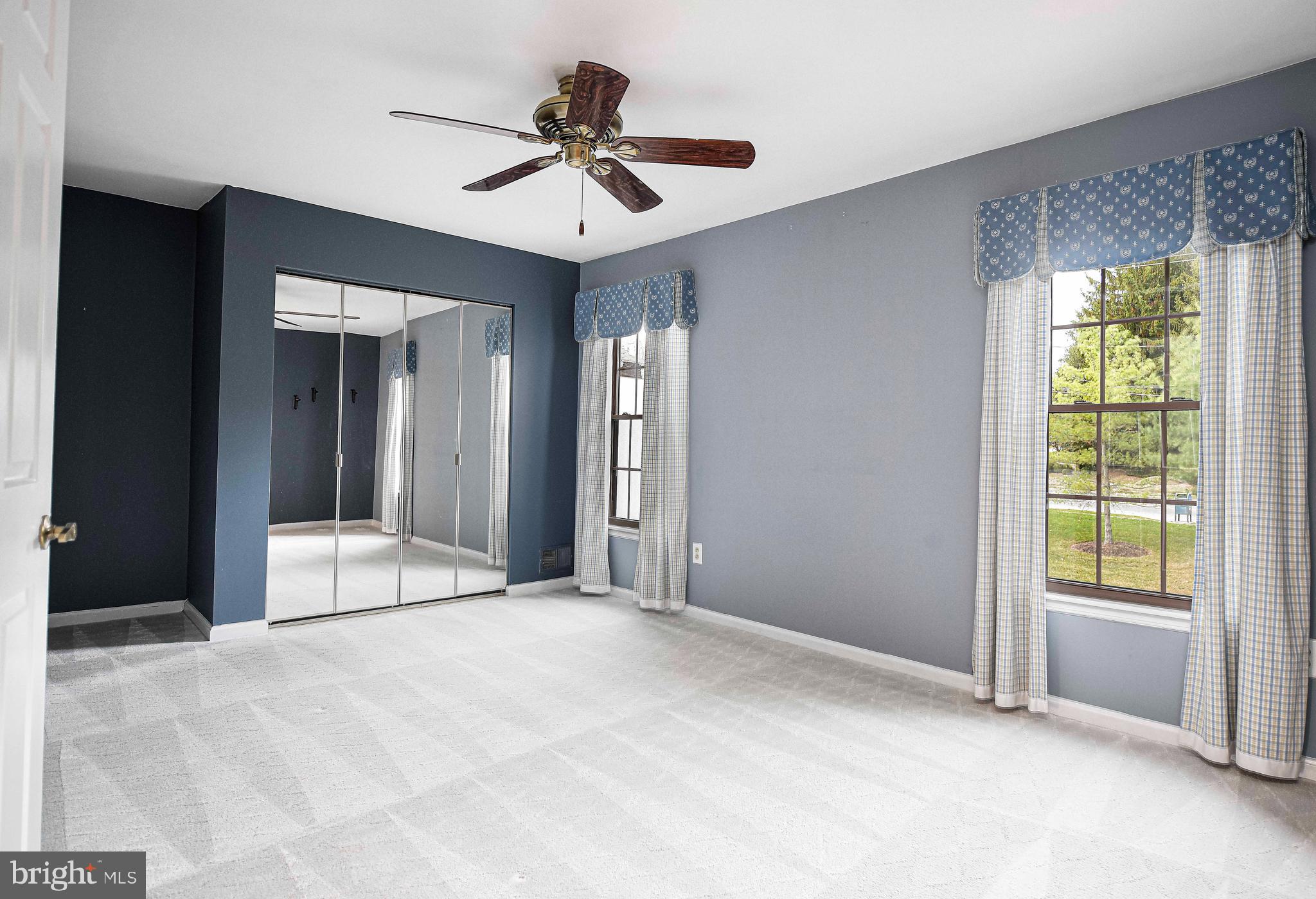 COPPERFIELD AT FIVE FRM - Residential