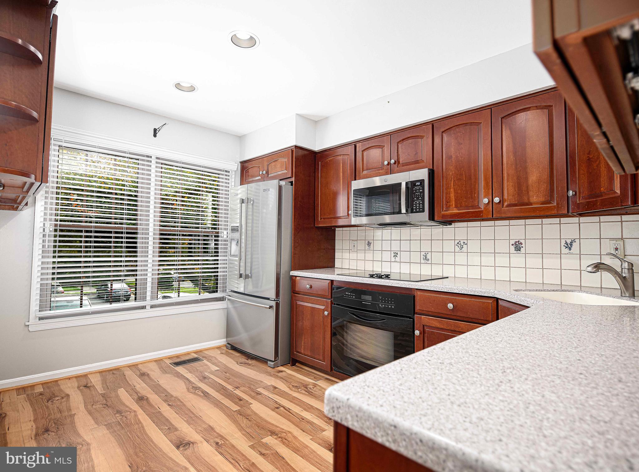 COPPERFIELD AT FIVE FRM - Residential