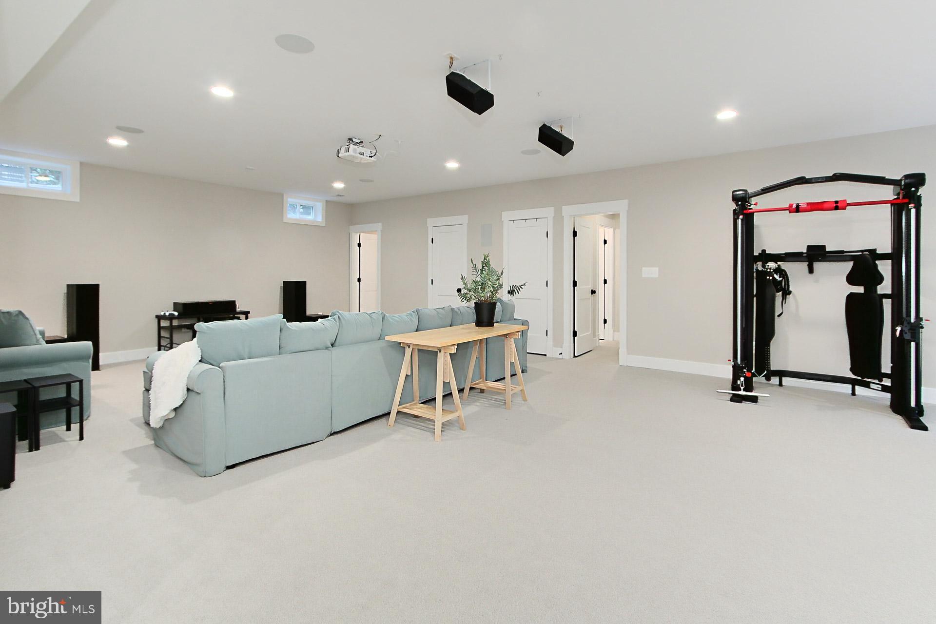 VIRGINIA FOREST - Residential