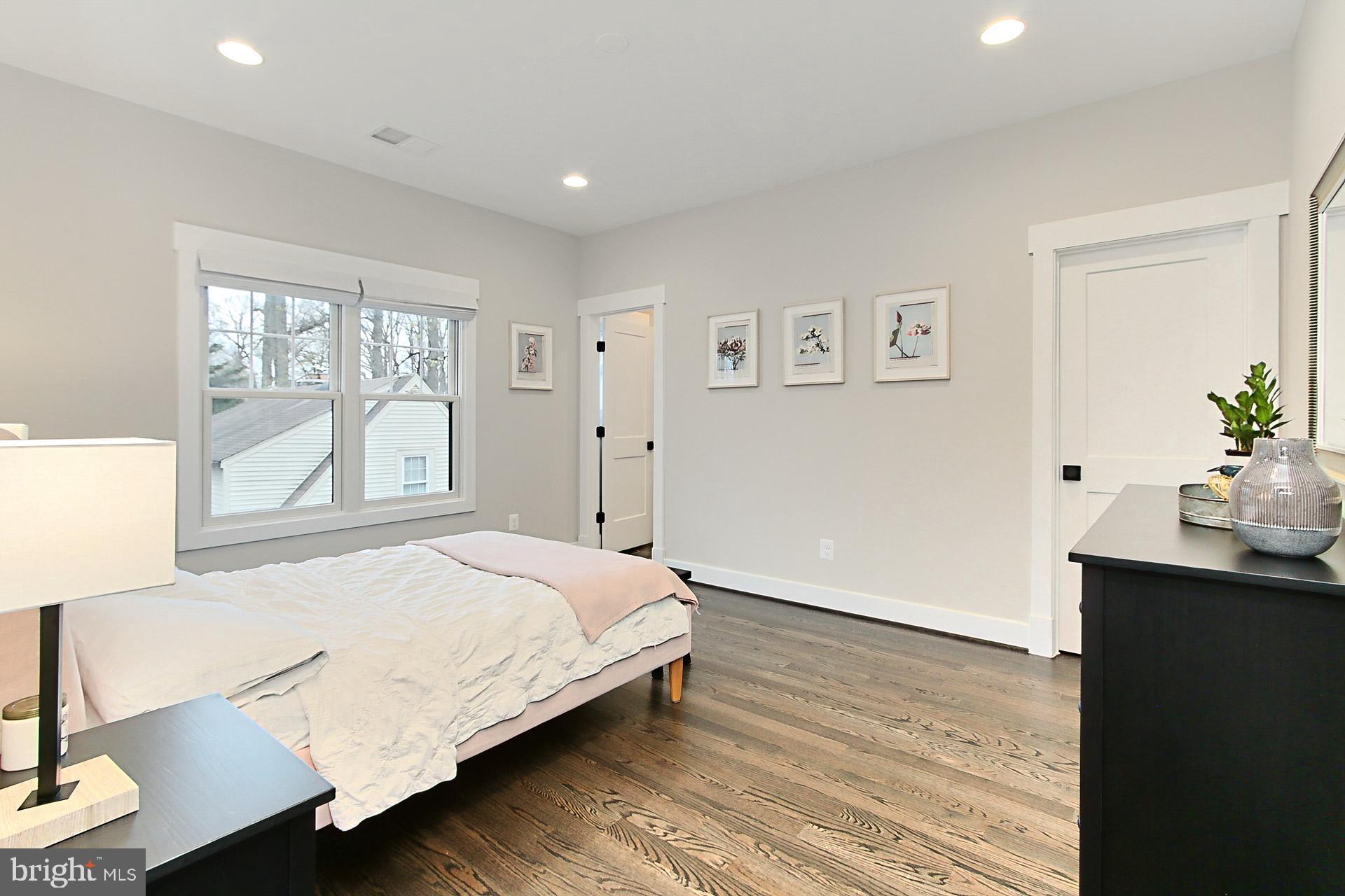 VIRGINIA FOREST - Residential