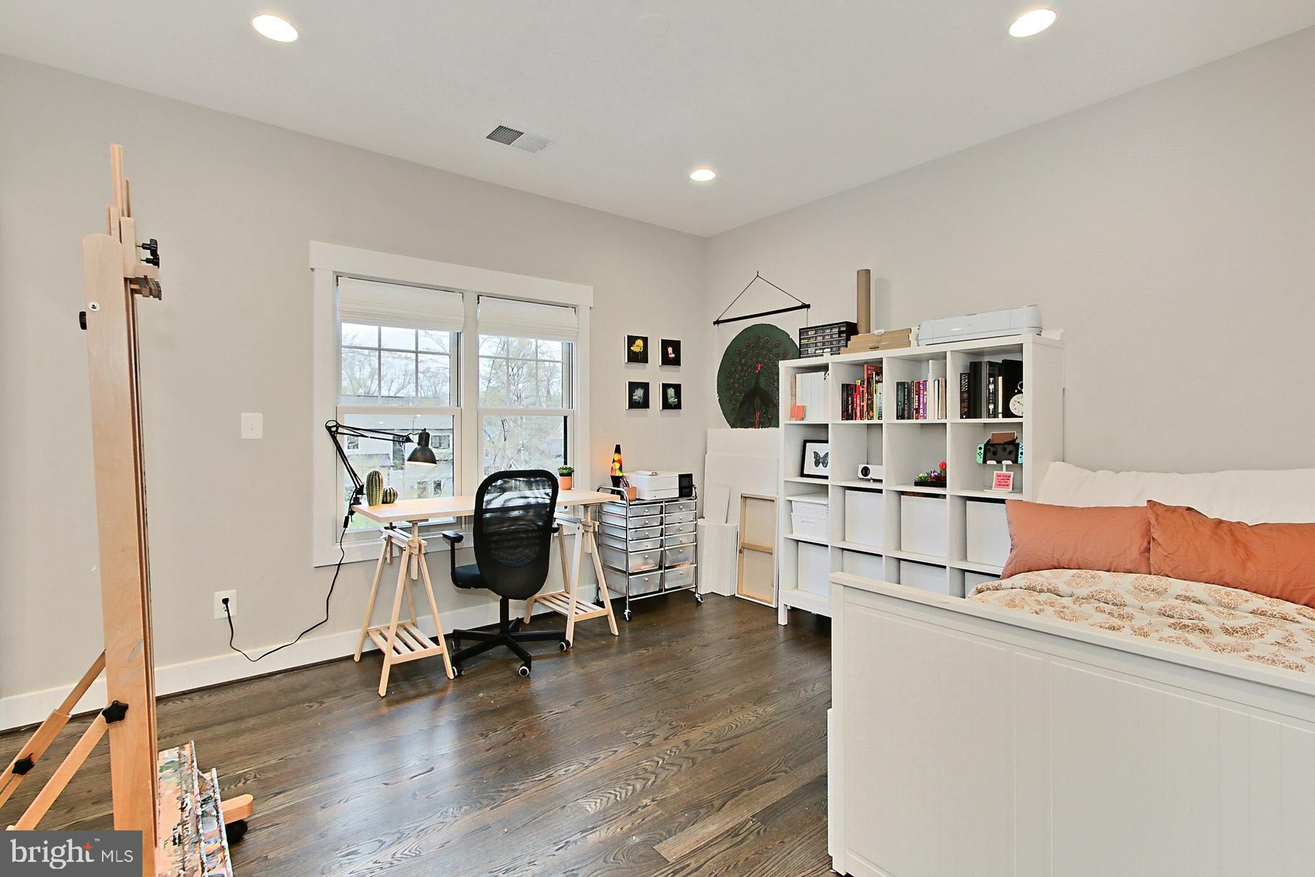 VIRGINIA FOREST - Residential