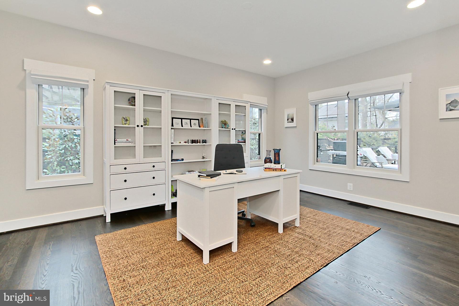 VIRGINIA FOREST - Residential