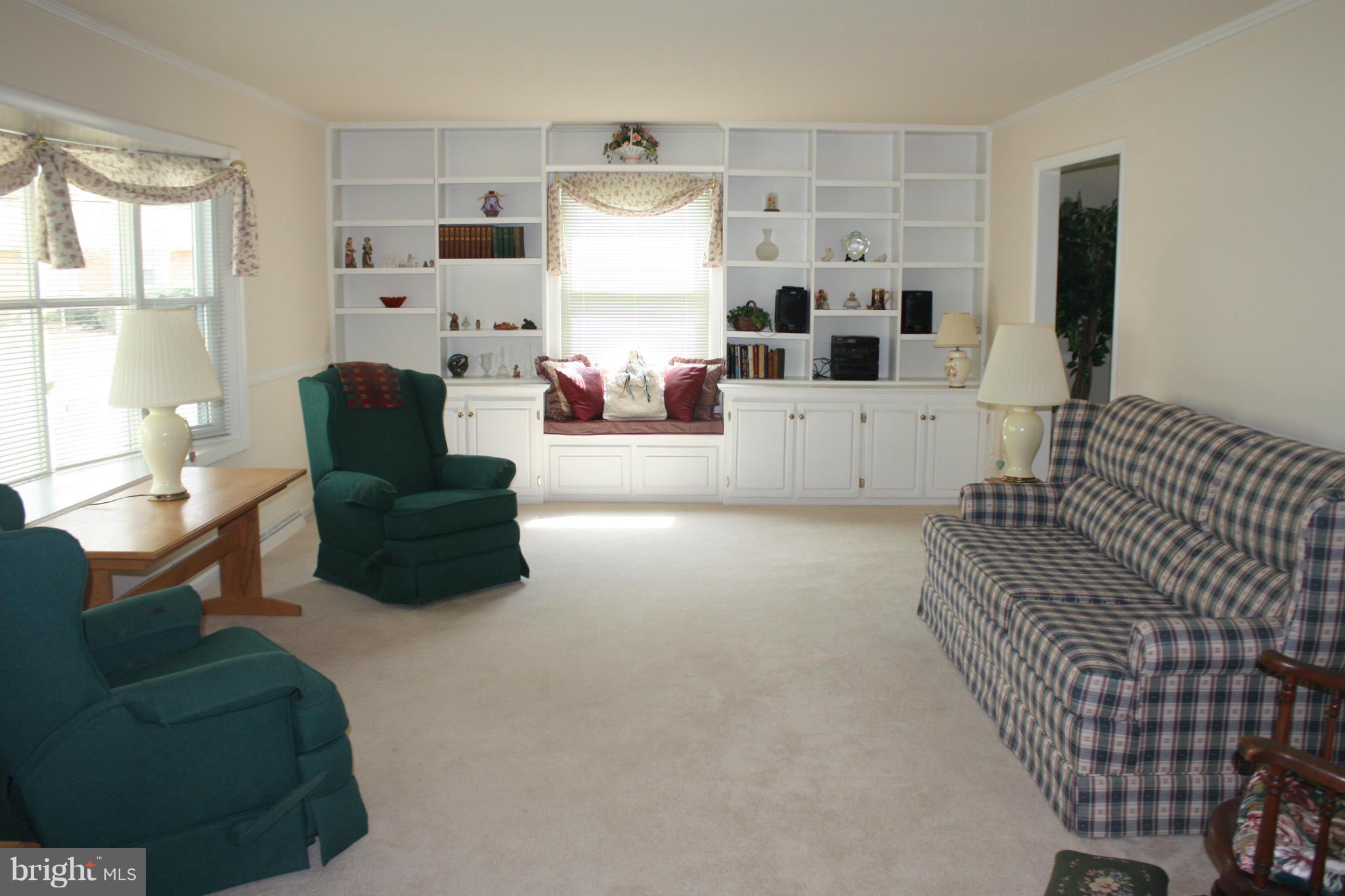 MT CARMEL WOODS - Residential