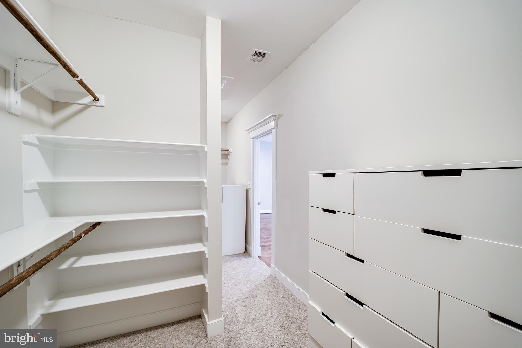 MINOR HILL - Residential